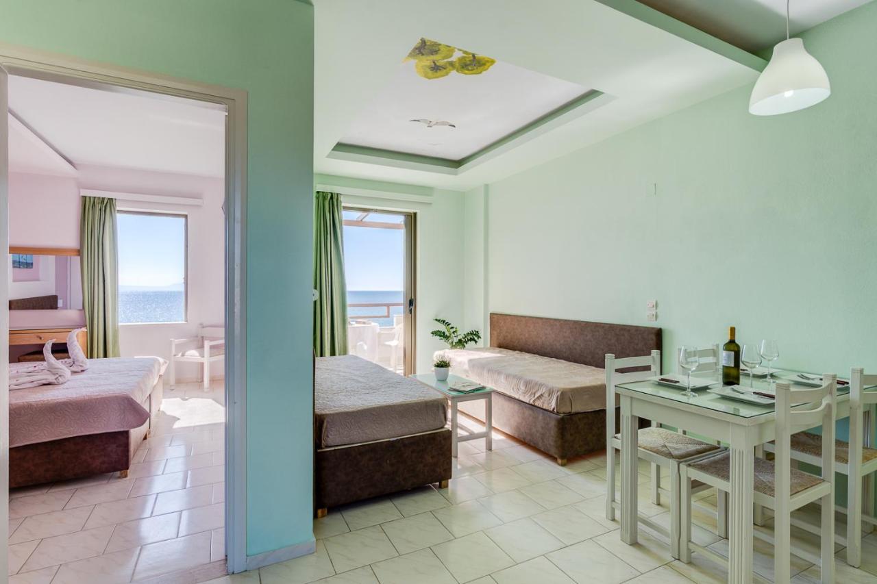 Alkionis Beach Hotel Apartments Sfáka Extérieur photo